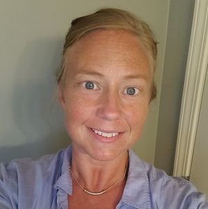 Meet your Posher, Elena